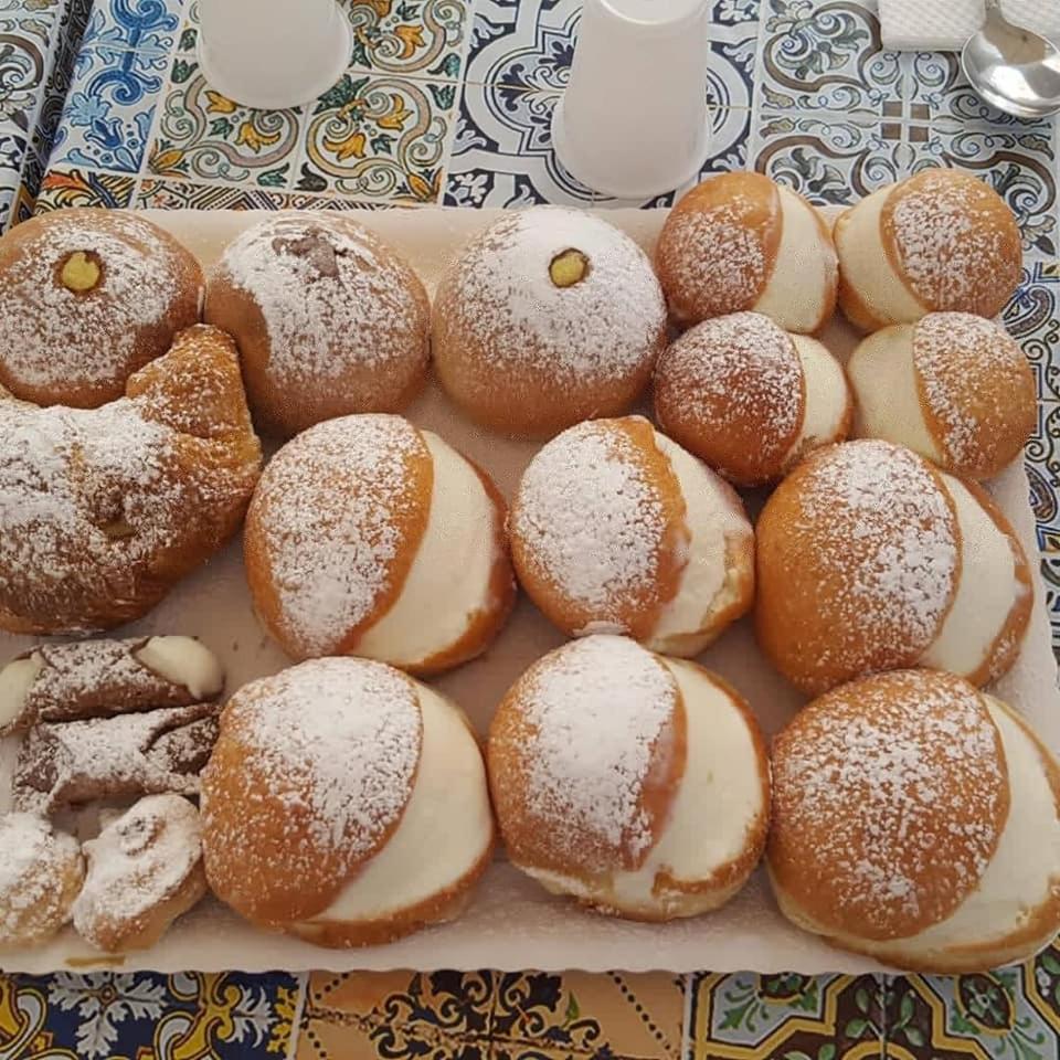 B&B Stella Maris Trapani Centro Eksteriør bilde