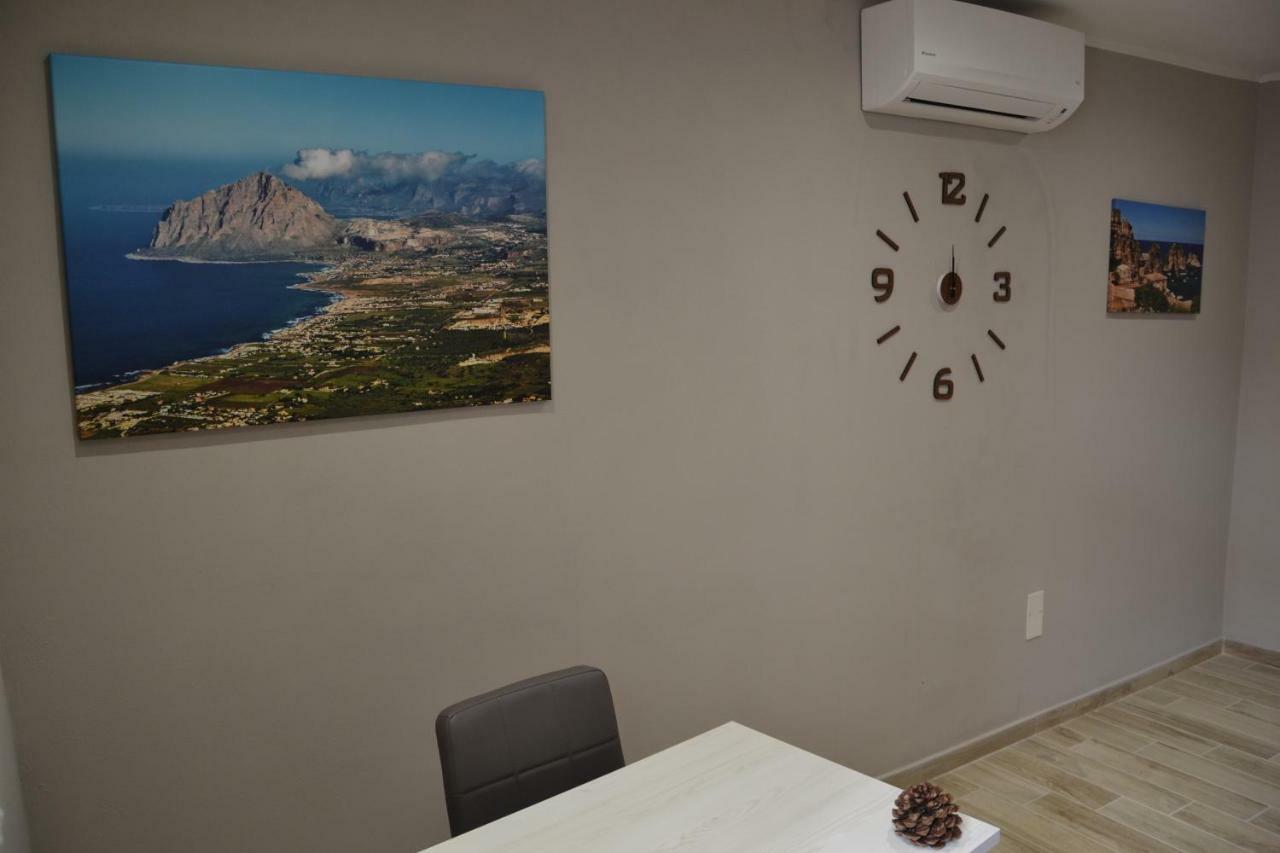 B&B Stella Maris Trapani Centro Eksteriør bilde