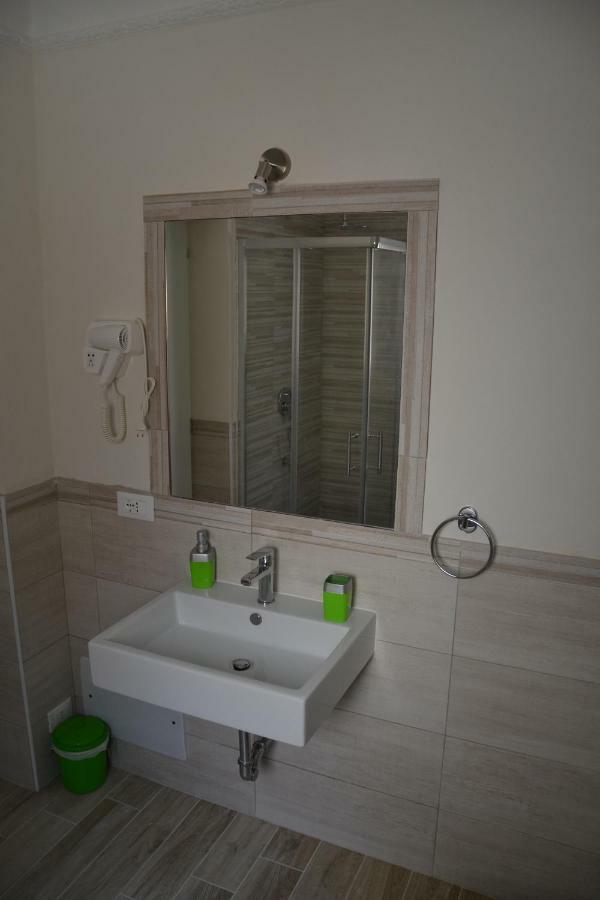 B&B Stella Maris Trapani Centro Eksteriør bilde