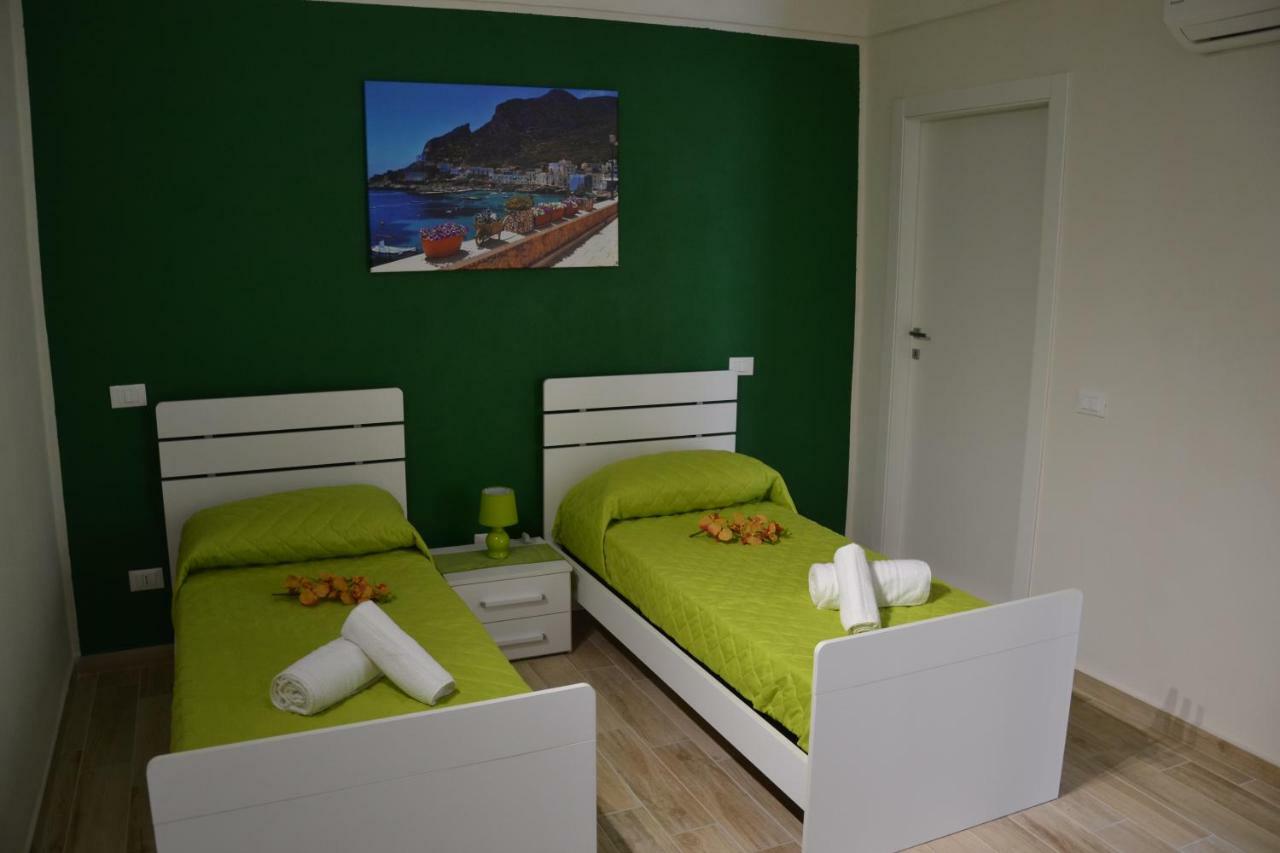 B&B Stella Maris Trapani Centro Eksteriør bilde